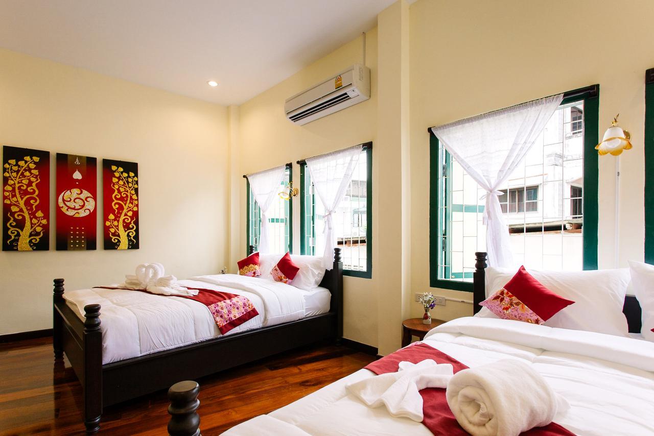 Srisomboon Hostel Trang Ngoại thất bức ảnh